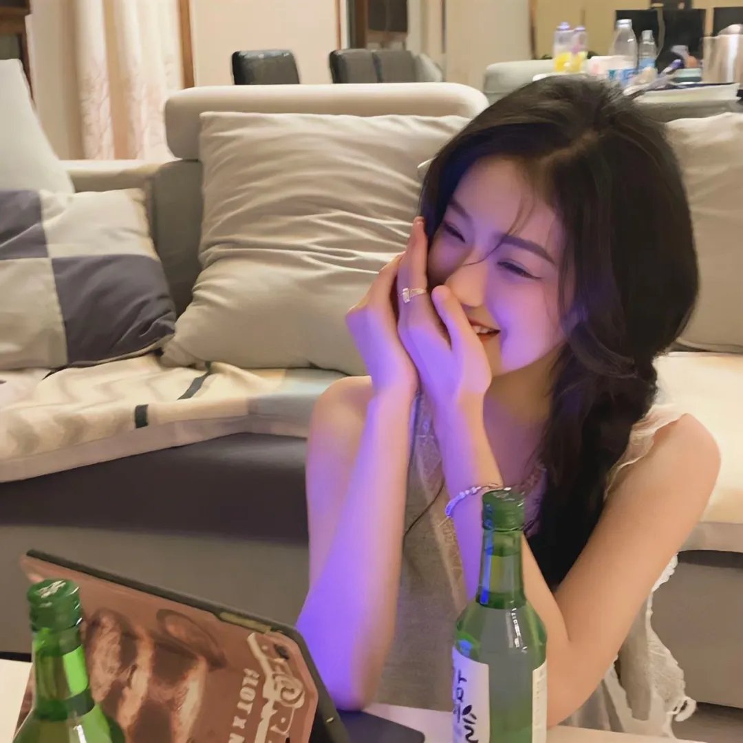 知名导演抄袭被举报，前后半年内幕曝光，品牌连夜解约